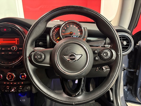 2.0 Cooper S Hatchback 3dr Petrol Manual Euro 6 (s/s) (192 ps)