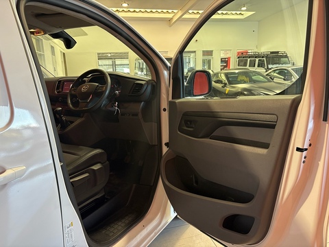 1.5 Turbo D 2900 Sportive Panel Van 5dr Diesel Manual L2 H1 Euro 6 (s/s) (100 ps)