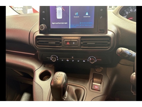 1.5 BlueHDi 1000 Professional Standard Panel Van 5dr Diesel Manual SWB Euro 6 (s/s) (100 bhp)