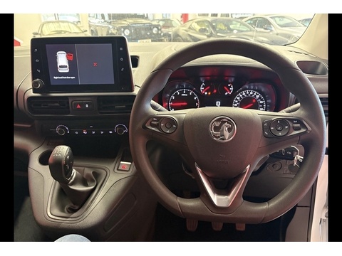 No Standard Specification or Optional Extras.