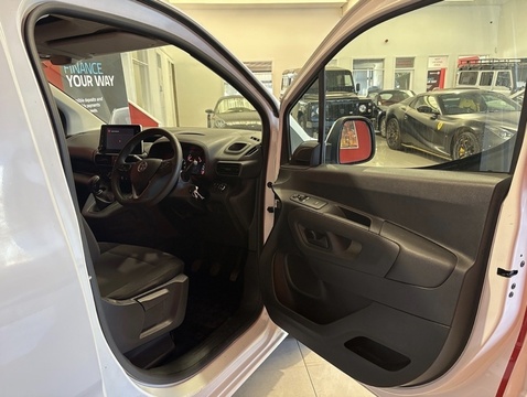 1.5 Turbo D 2000 Sportive Panel Van 4dr Diesel Manual L1 H1 Euro 6 (s/s) (100 ps)