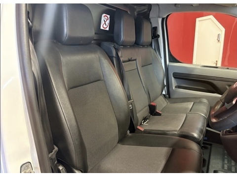 1.5 Turbo D 2900 Sportive Panel Van 5dr Diesel Manual L2 H1 Euro 6 (s/s) (100 ps)