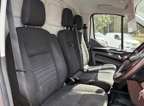 2.0 300 EcoBlue Limited Panel Van 5dr Diesel Manual L2 H1 Euro 6 (s/s) (130 ps)