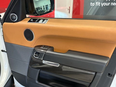 P575 V8 SVR Carbon Edition SUV 5.0 Automatic Petrol