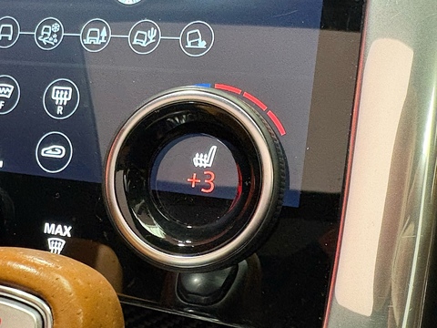 P575 V8 SVR Carbon Edition SUV 5.0 Automatic Petrol