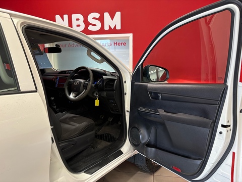 2.4 D-4D Active Pickup Double Cab 4dr Diesel Manual 4WD Euro 6 (3.5t) (150 ps)