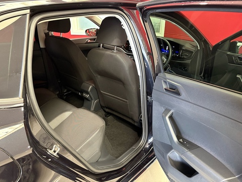 TSI Life Hatchback 1.0 Manual Petrol