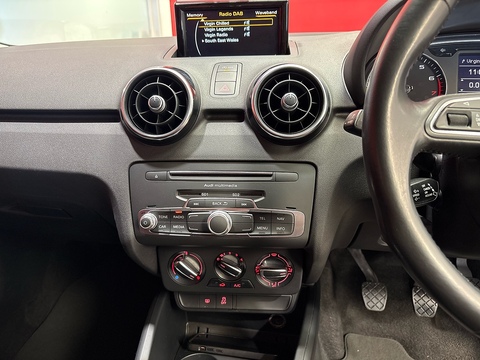 TFSI Sport Hatchback 1.0 Manual Petrol