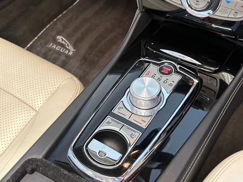 5.0 V8 Portfolio Convertible 2dr Petrol Auto Euro 5 (385 ps)