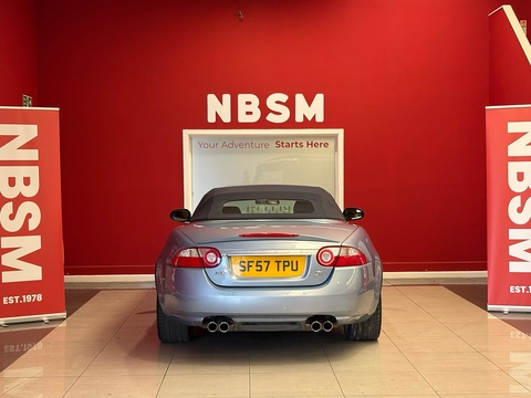 4.2 V8 Convertible 2dr Petrol Auto Euro 4 (420 ps)
