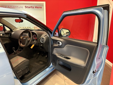 1.5 VTi-TECH 3Form Sport Hatchback 5dr Petrol Manual Euro 6 (s/s) (106 ps)