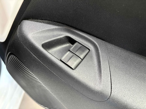 VVT-i x-press Hatchback 1.0 Manual Petrol