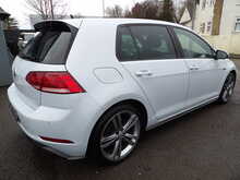 Volkswagen Golf TDI R-Line - U10021