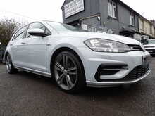 Volkswagen Golf TDI R-Line - U10021