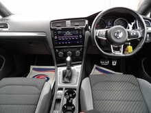 Volkswagen Golf TDI R-Line - U10021