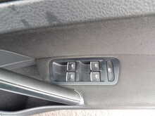 Volkswagen Golf TDI R-Line - U10021
