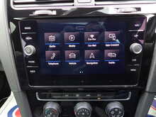 Volkswagen Golf TDI R-Line - U10021