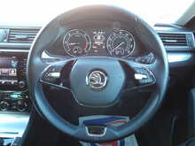 Skoda Superb TDI SE Technology - U10122
