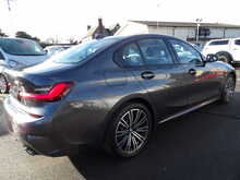 BMW 3 Series 330e M Sport - U10164