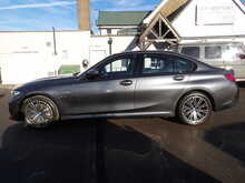 BMW 3 Series 330e M Sport - U10164