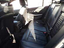 BMW 3 Series 330e M Sport - U10164