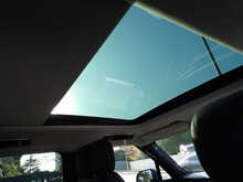 Land Rover Range Rover Sport D350 MHEV Autobiography - U10206