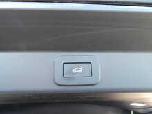 Land Rover Range Rover Sport D350 MHEV Autobiography - U10206