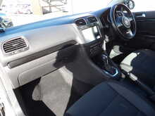 Volkswagen Golf TSI SE - U10292
