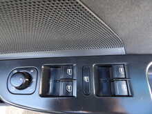 Volkswagen Golf TSI SE - U10292