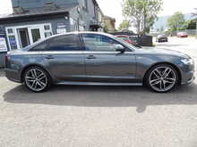 Audi A6 Saloon TDI ultra Black Edition - U10296