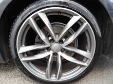 Audi A6 Saloon TDI ultra Black Edition - U10296