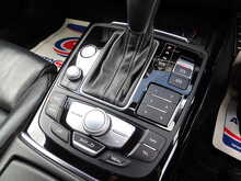 Audi A6 Saloon TDI ultra Black Edition - U10296