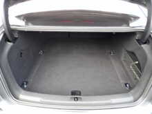 Audi A6 Saloon TDI ultra Black Edition - U10296