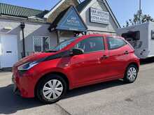Toyota AYGO VVT-i x - U10304