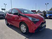 Toyota AYGO VVT-i x - U10304