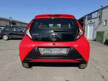 Toyota AYGO VVT-i x - U10304