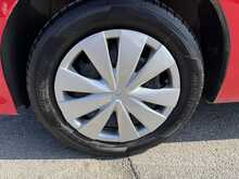 Toyota AYGO VVT-i x - U10304