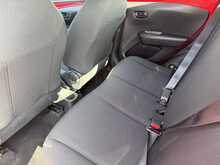 Toyota AYGO VVT-i x - U10304