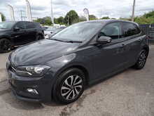 Volkswagen Polo TSI Active - U10315