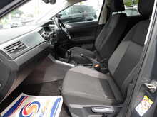 Volkswagen Polo TSI Active - U10315