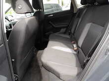 Volkswagen Polo TSI Active - U10315