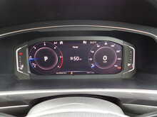 Volkswagen Tiguan Allspace TDI SEL - U10321