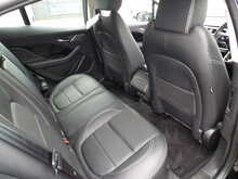 Jaguar I-PACE 400 SE - U10323