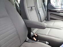 Ford Tourneo Custom 320 EcoBlue Titanium - U10332