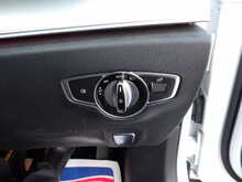 Mercedes-Benz E Class E220d SE - U10394