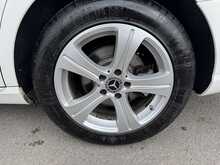 Mercedes-Benz E Class E220d SE - U10394