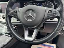 Mercedes-Benz E Class E220d SE - U10394