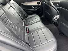 Mercedes-Benz E Class E220d SE - U10394