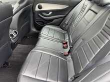 Mercedes-Benz E Class E220d SE - U10394