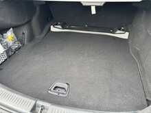 Mercedes-Benz E Class E220d SE - U10394